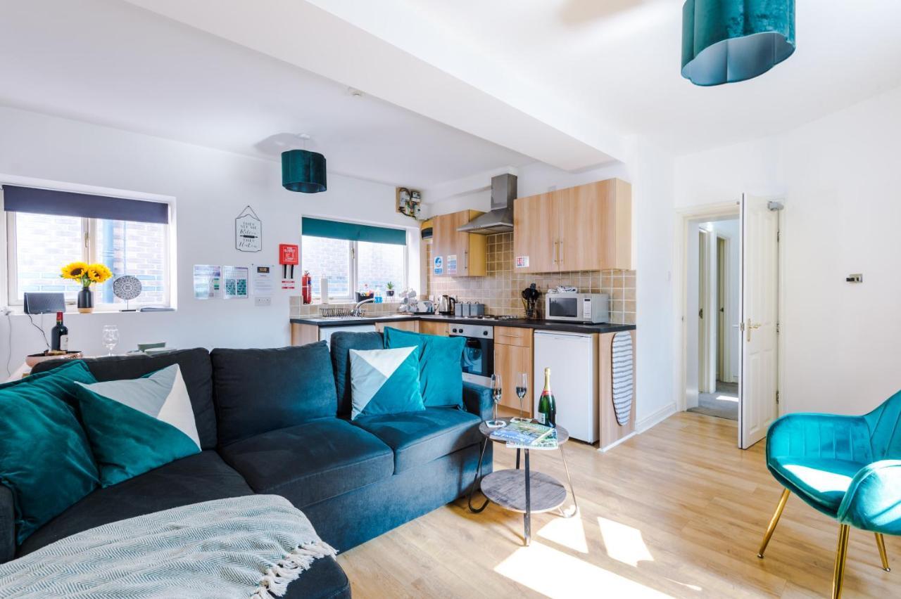 Stylish Chester City Centre Apartment By 53 Degrees Property, Ideal For Couples & Business Professionals - Sleeps 4 Esterno foto