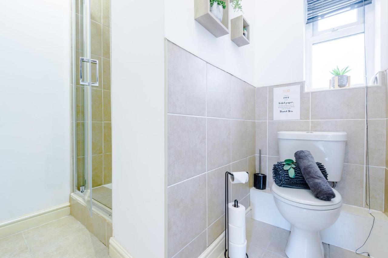 Stylish Chester City Centre Apartment By 53 Degrees Property, Ideal For Couples & Business Professionals - Sleeps 4 Esterno foto