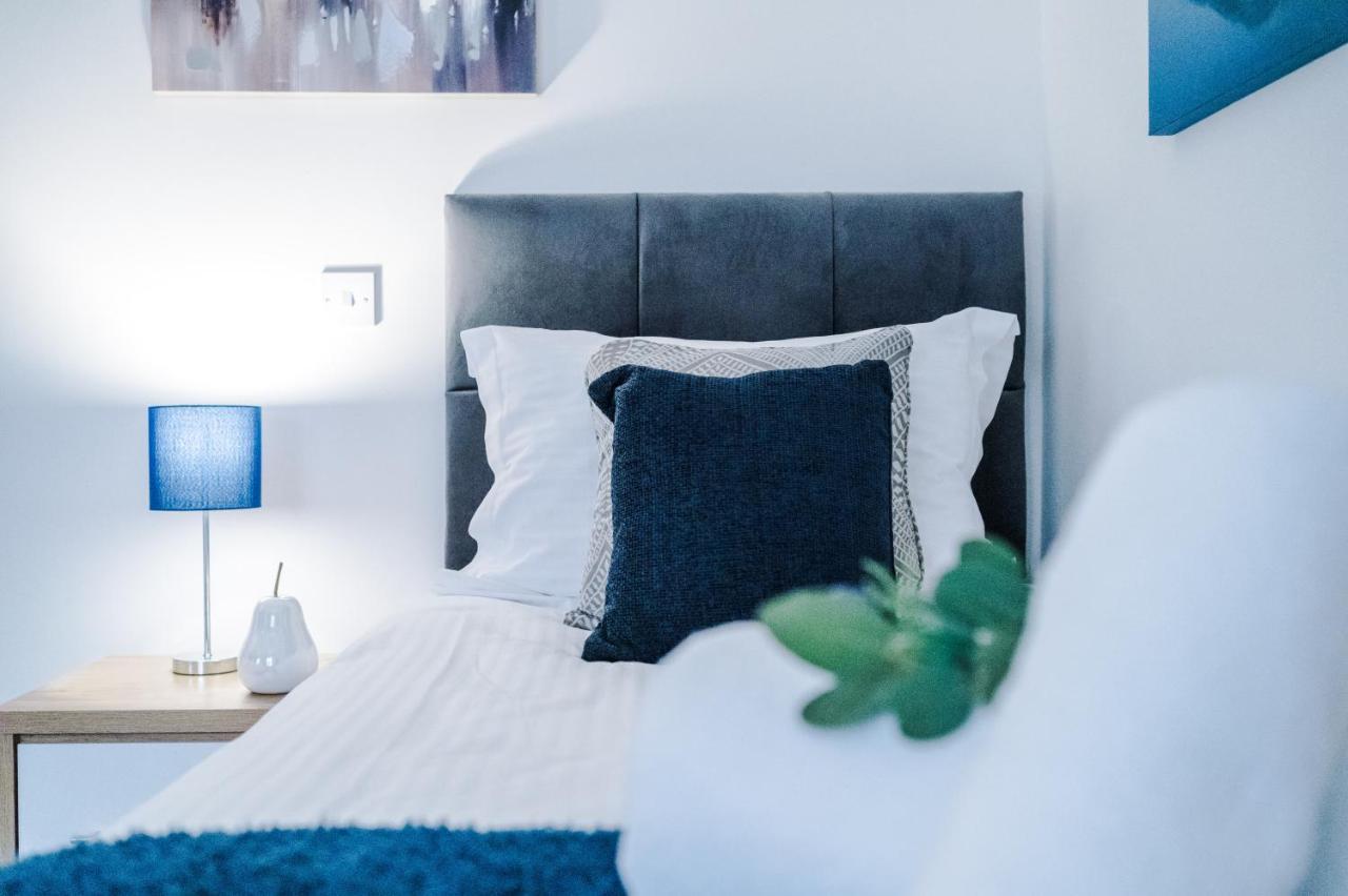 Stylish Chester City Centre Apartment By 53 Degrees Property, Ideal For Couples & Business Professionals - Sleeps 4 Esterno foto